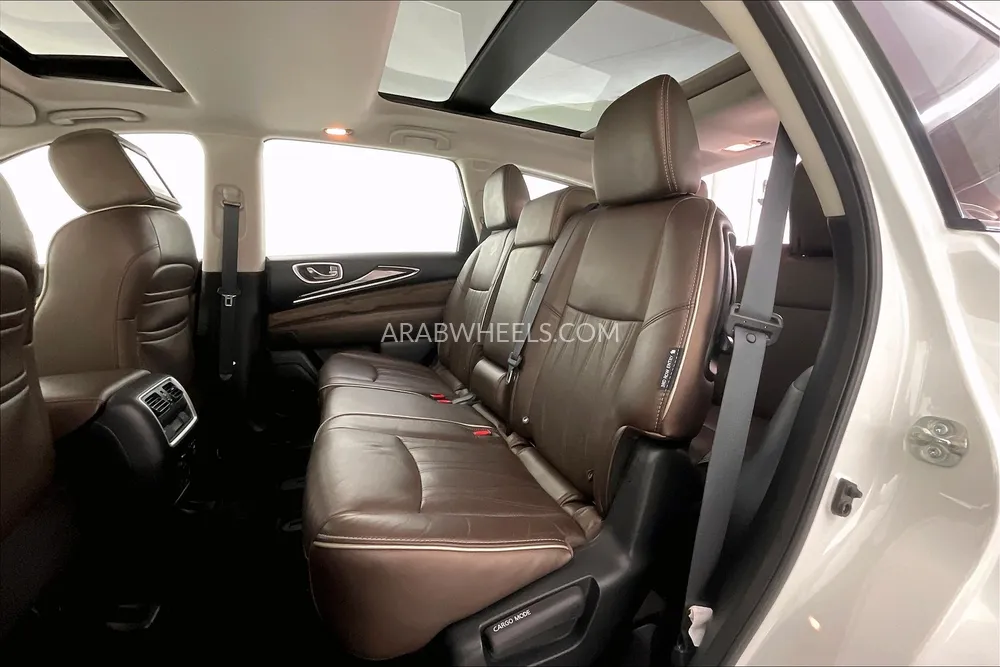 Infiniti QX60 2020 for Sale in Sharjah Image-23