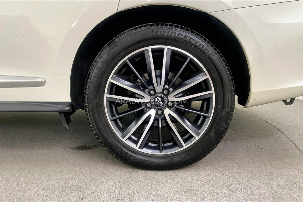 Infiniti QX60 2020 for Sale in Sharjah Image-28