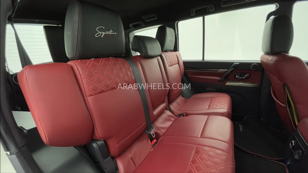 Mitsubishi Pajero 2020 for Sale in Dubai Image-25