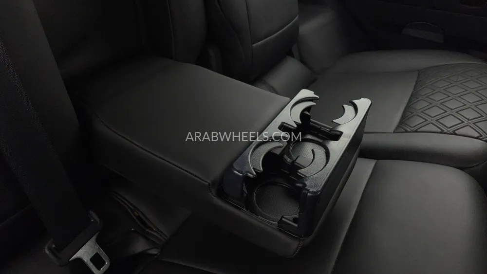 Mitsubishi Pajero 2020 for Sale in Dubai Image-36