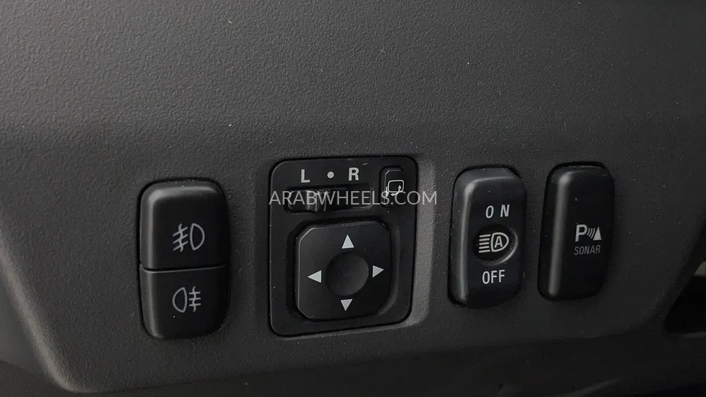 Mitsubishi Pajero 2020 for Sale in Dubai Image-39