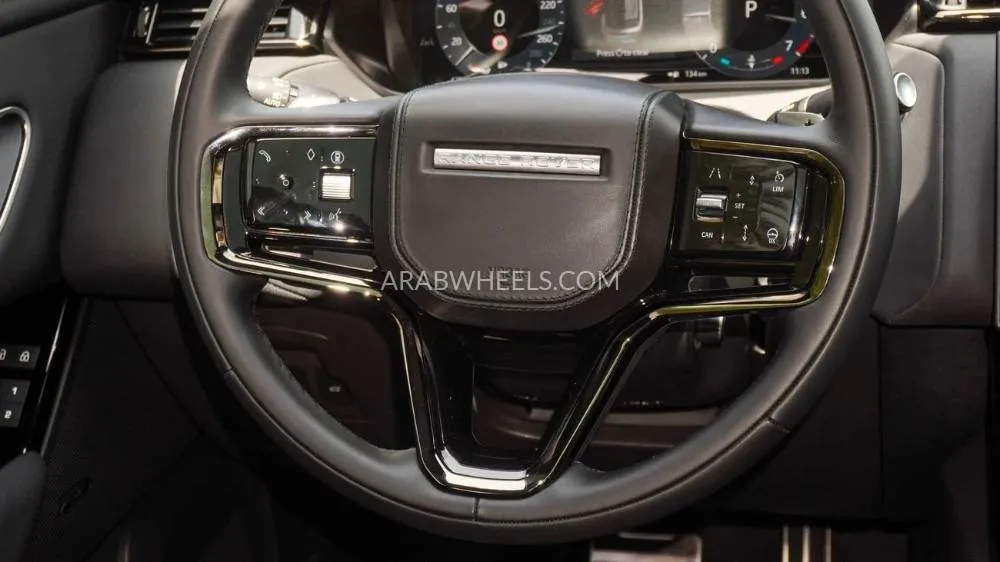 لاند روفر رينج روفر فيلار 2025 for Sale in دبي Image-9