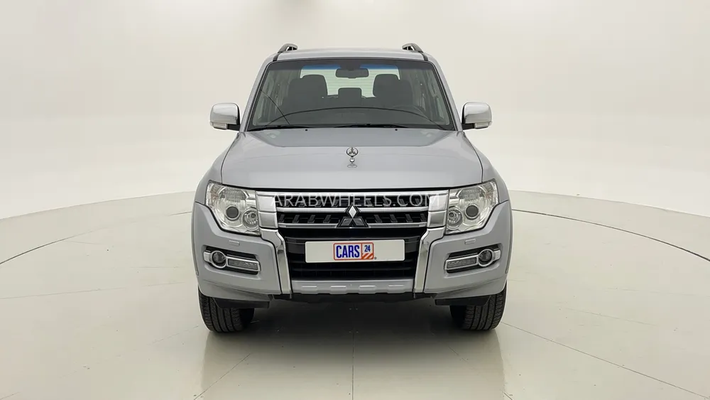 Mitsubishi Pajero 2016 for Sale in Dubai Image-8