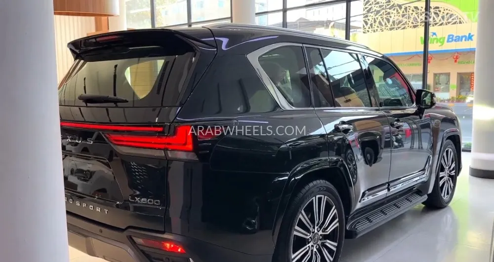 Lexus LX 2023 for Sale in Ras Al Khaimah Image-6