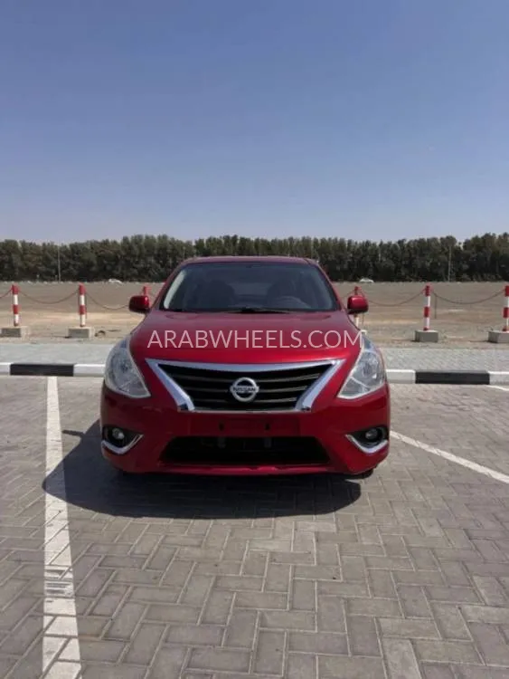 Nissan Versa 2015 for Sale in Sharjah Image-2