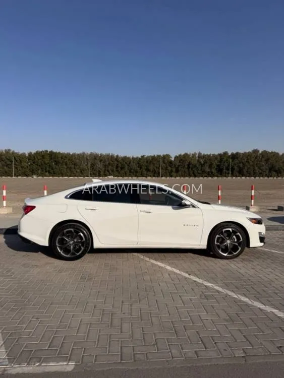 Chevrolet Malibu 2022 for Sale in Sharjah Image-3