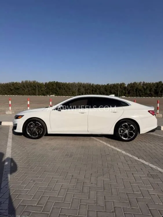 Chevrolet Malibu 2022 for Sale in Sharjah Image-4