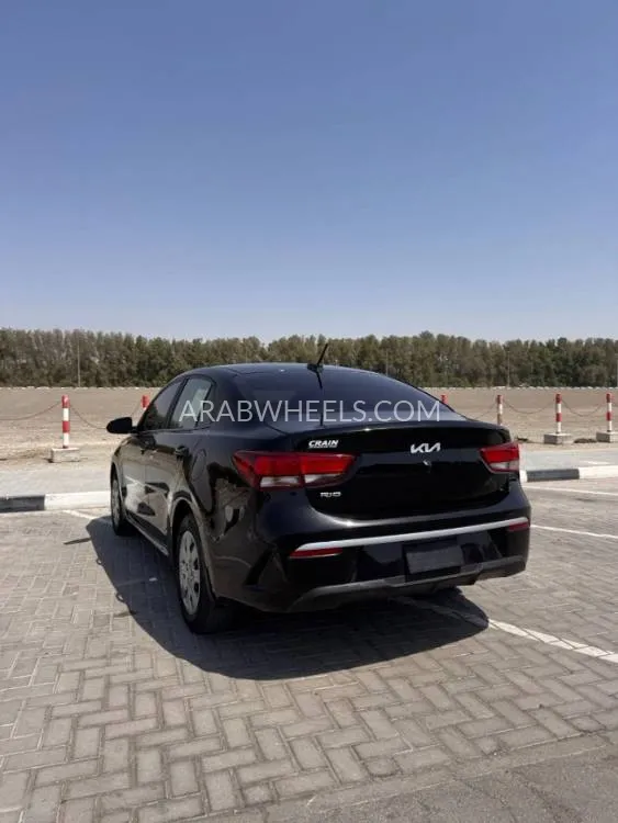 Kia Rio 2022 for Sale in Sharjah Image-11