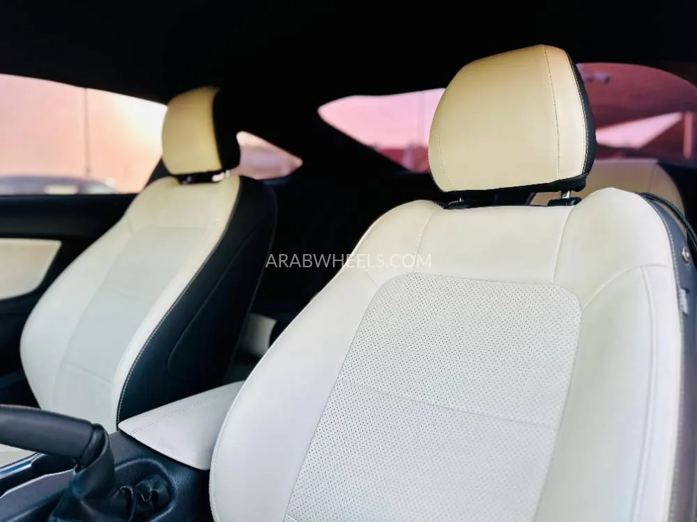 Ford Mustang 2022 for Sale in Sharjah Image-10