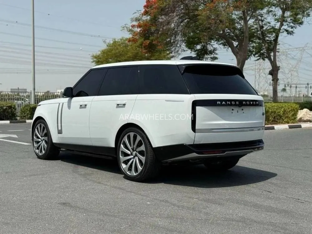 Land Rover Range Rover 2023 for Sale in Dubai Image-17