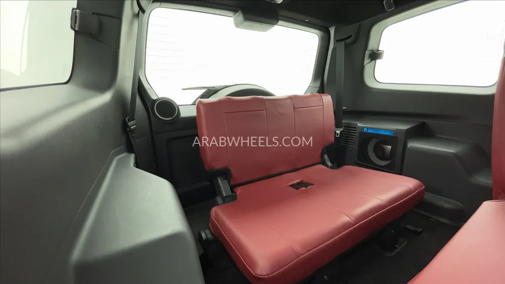 Mitsubishi Pajero 2020 for Sale in Dubai Image-37