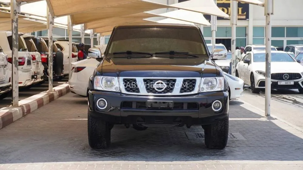 Nissan Patrol 2019 for Sale in Sharjah Image-2