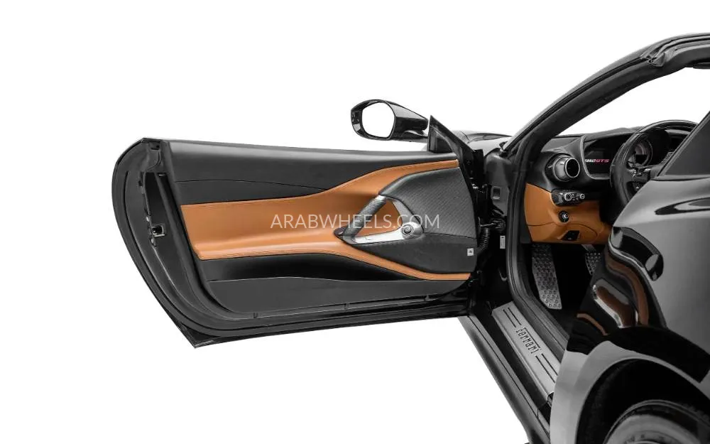 فيراري 812 جي تي إس 2020 for Sale in دبي Image-6