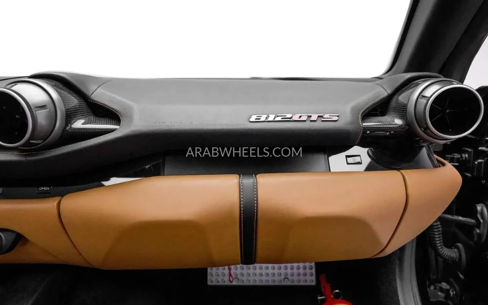 فيراري 812 جي تي إس 2020 for Sale in دبي Image-13