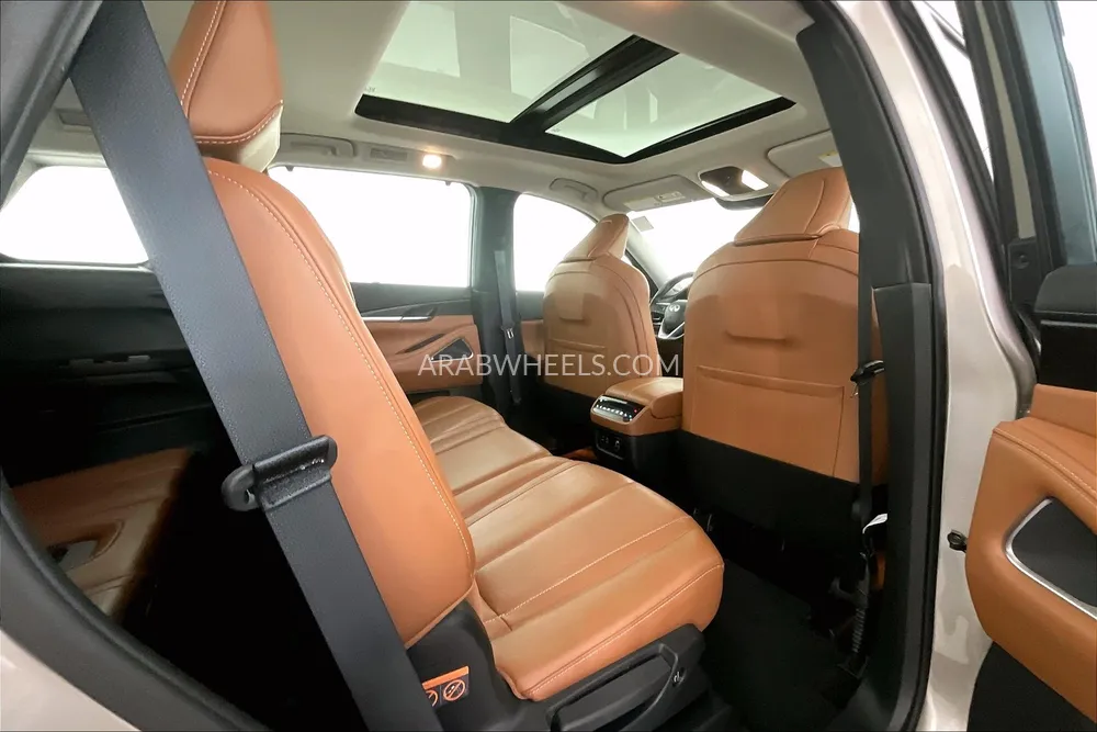 Infiniti QX60 2024 for Sale in Dubai Image-14