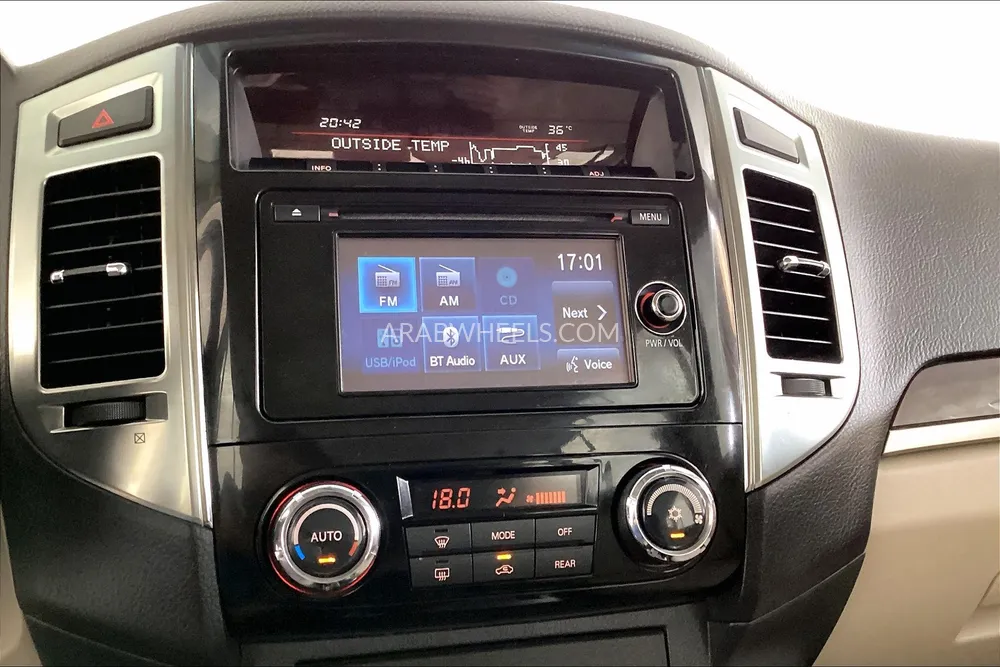 Mitsubishi Pajero 2020 for Sale in Dubai Image-24