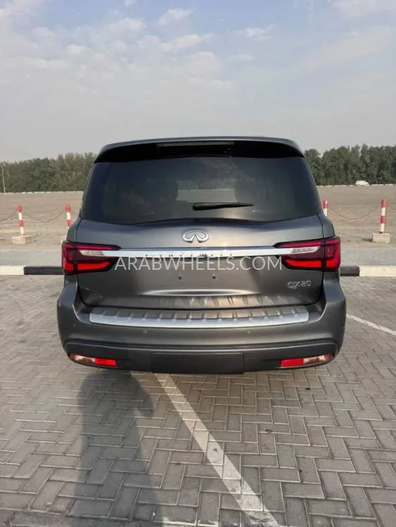 Infiniti QX80 2018 for Sale in Sharjah Image-14