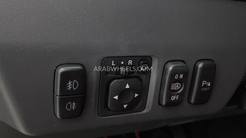 Mitsubishi Pajero 2020 for Sale in Dubai Image-38
