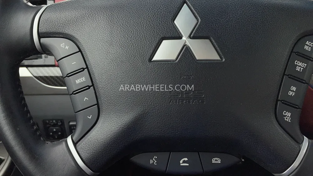 Mitsubishi Pajero 2020 for Sale in Dubai Image-40