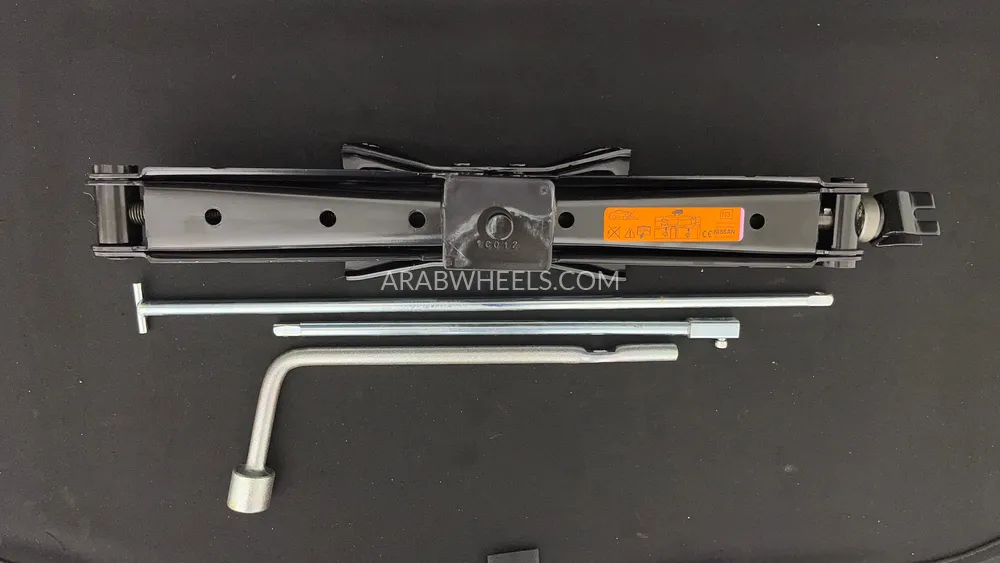 Nissan Patrol 2021 for Sale in Dubai Image-34