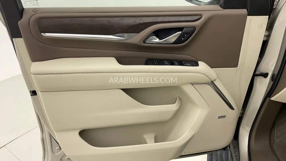 GMC Yukon 2022 for Sale in Dubai Image-21