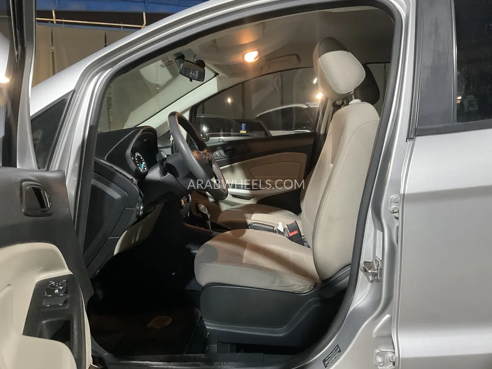 Ford Ecosport 2019 for Sale in Sharjah Image-8