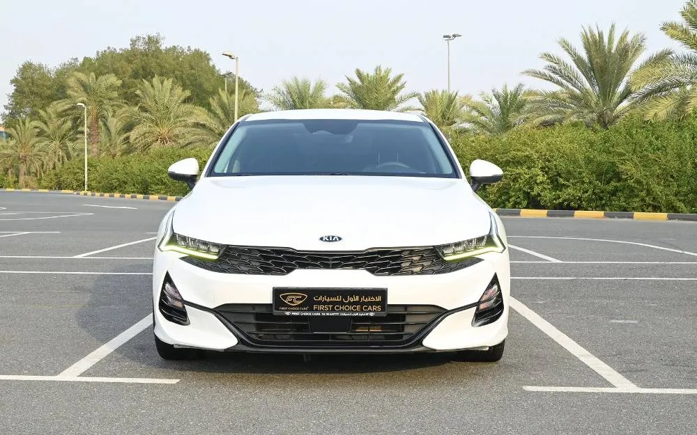 Kia K5 2020 for Sale in Sharjah Image-2