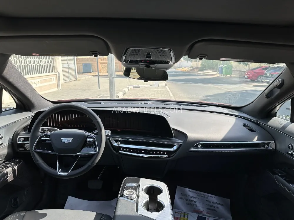 Cadillac LYRIQ 2024 for Sale in Dubai Image-12