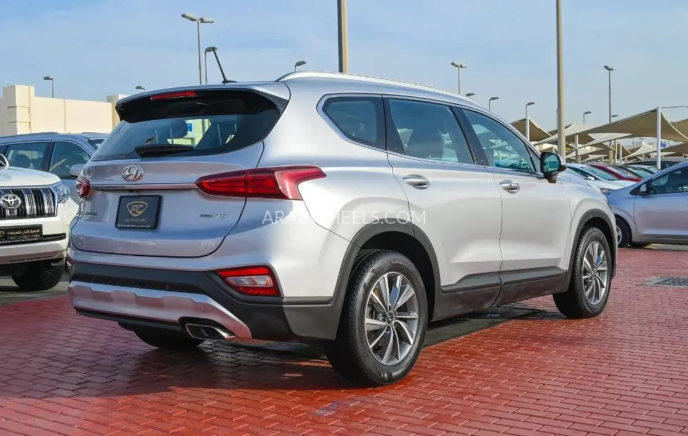 Hyundai Santa Fe 2020 for Sale in Sharjah Image-20