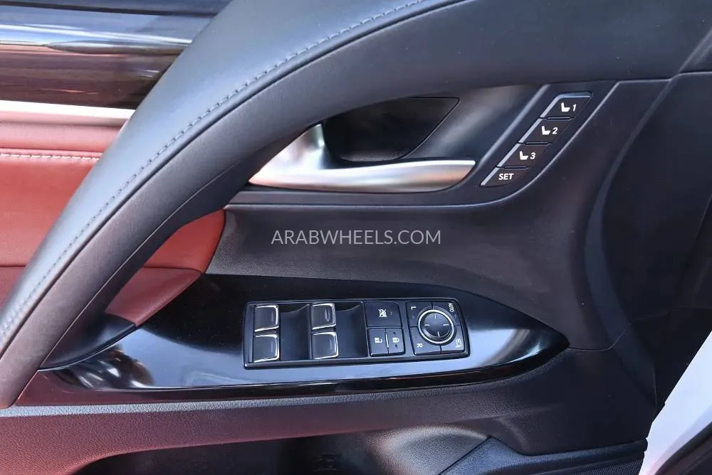 Lexus LX 2021 for Sale in Sharjah Image-5