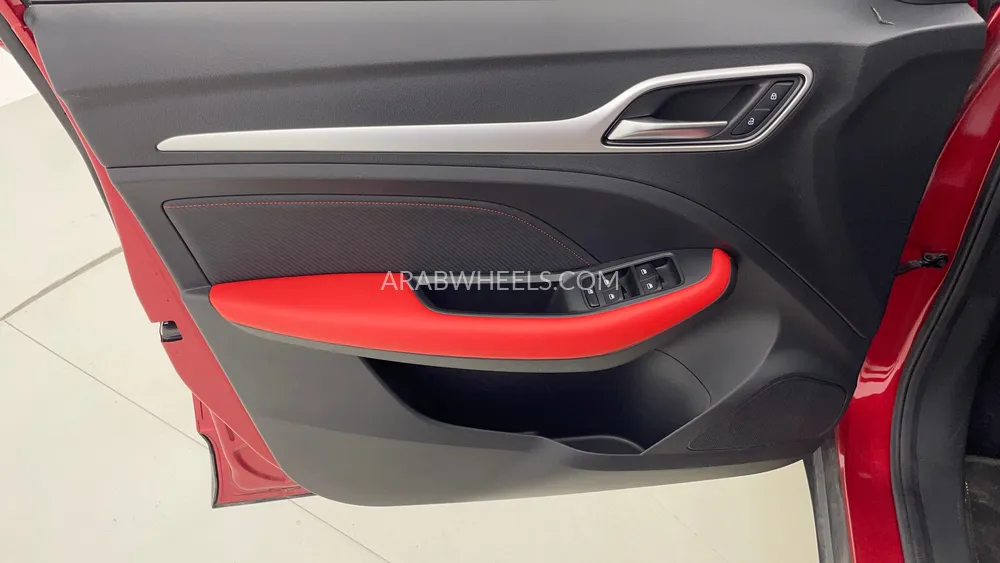 MG ZS 2022 for Sale in Dubai Image-21