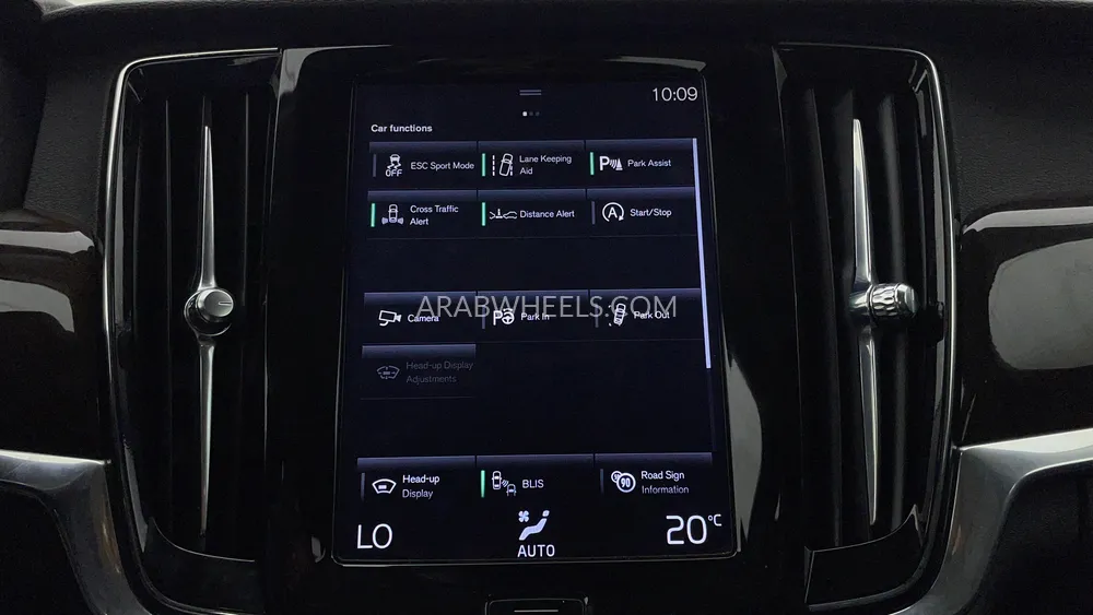 فولفو إس 90 2017 for Sale in دبي Image-39