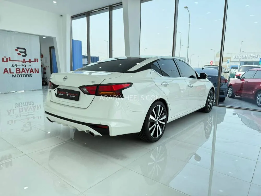 Nissan Altima 2020 for Sale in Abu Dhabi Image-11