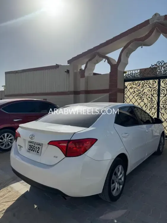 Toyota Corolla 2018 for Sale in Ajman Image-4