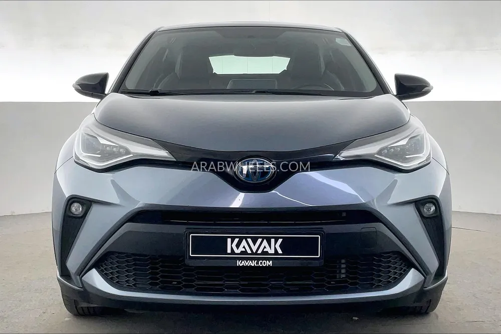 Toyota C-HR 2023 for Sale in Dubai Image-2