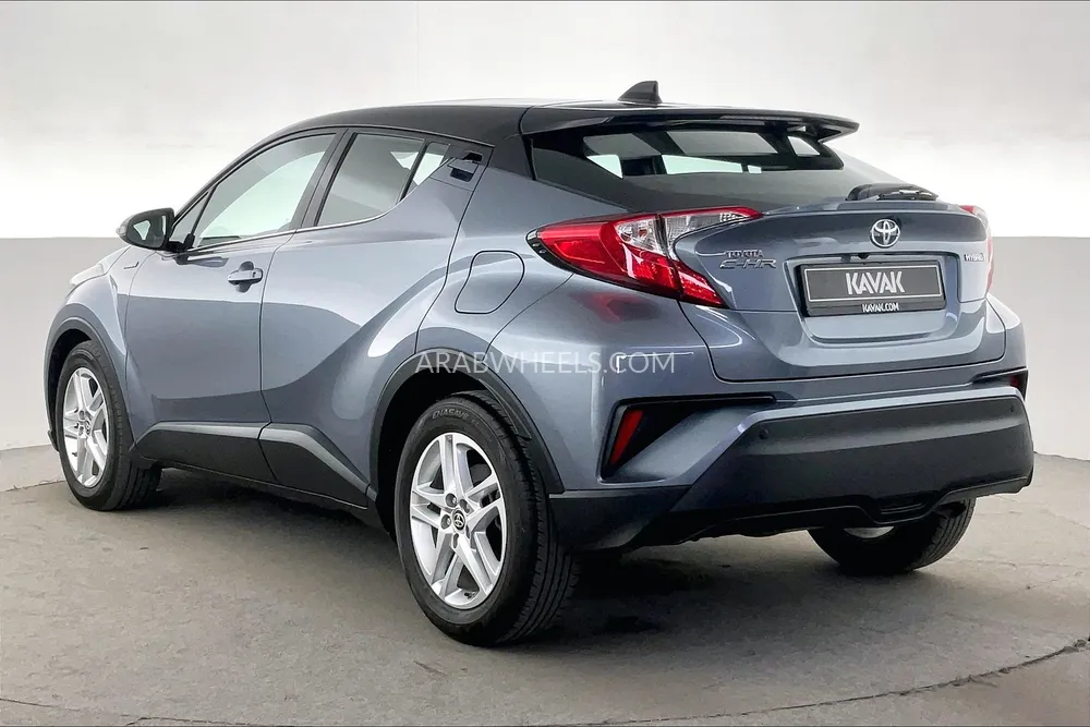 Toyota C-HR 2023 for Sale in Dubai Image-4