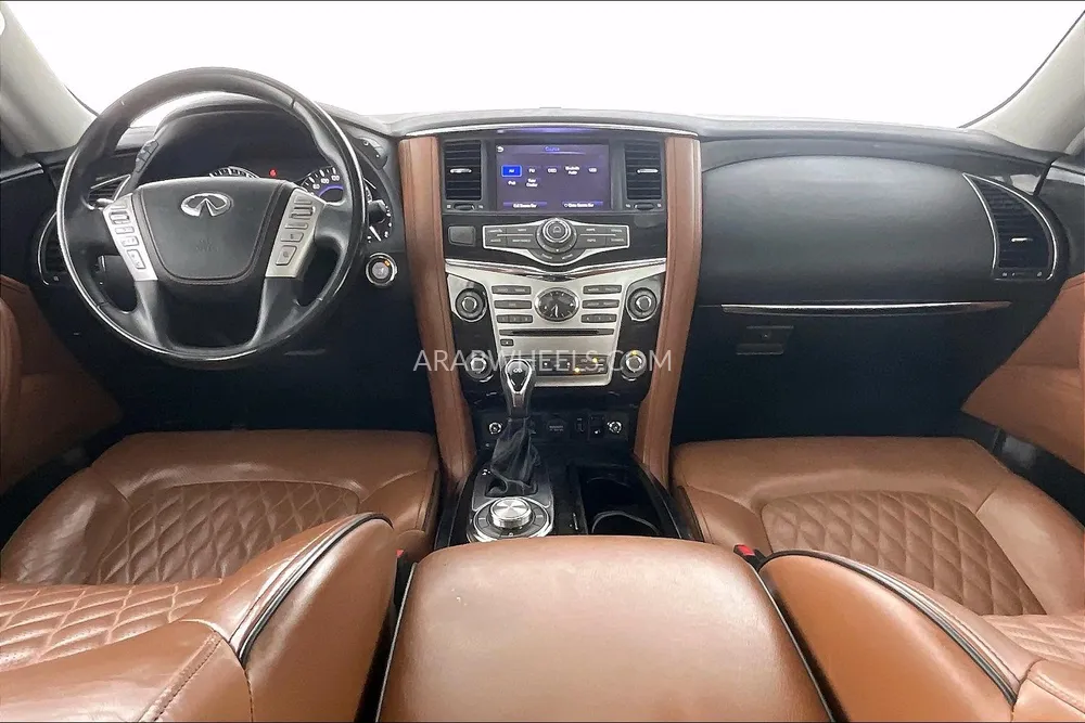 Infiniti QX80 2020 for Sale in Sharjah Image-11