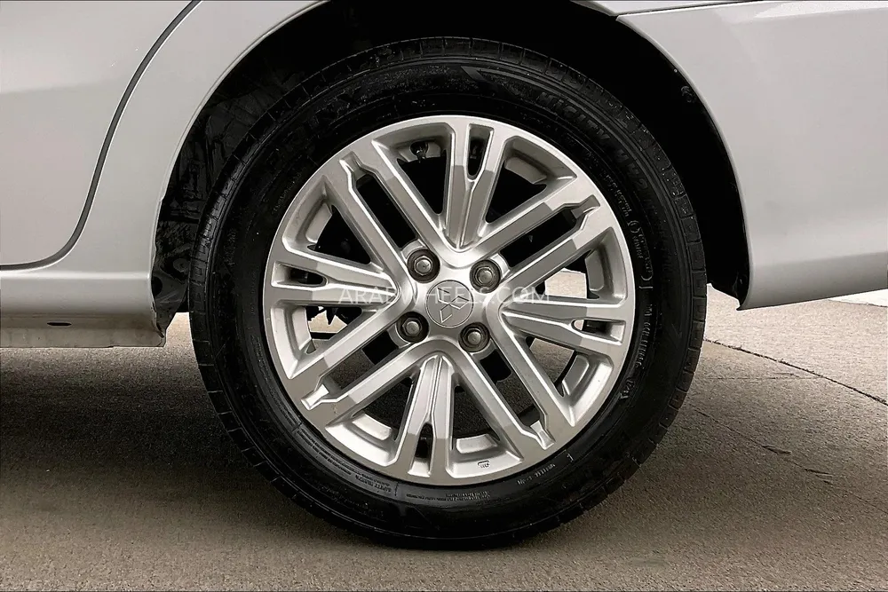 Mitsubishi Attrage 2021 for Sale in Sharjah Image-10