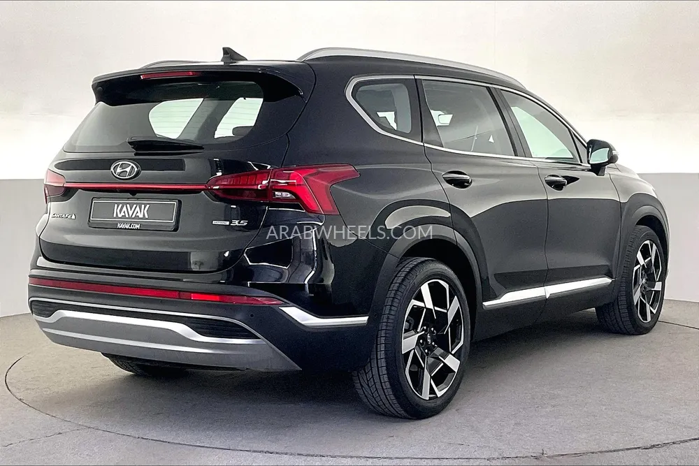 Hyundai Santa Fe 2022 for Sale in Sharjah Image-6