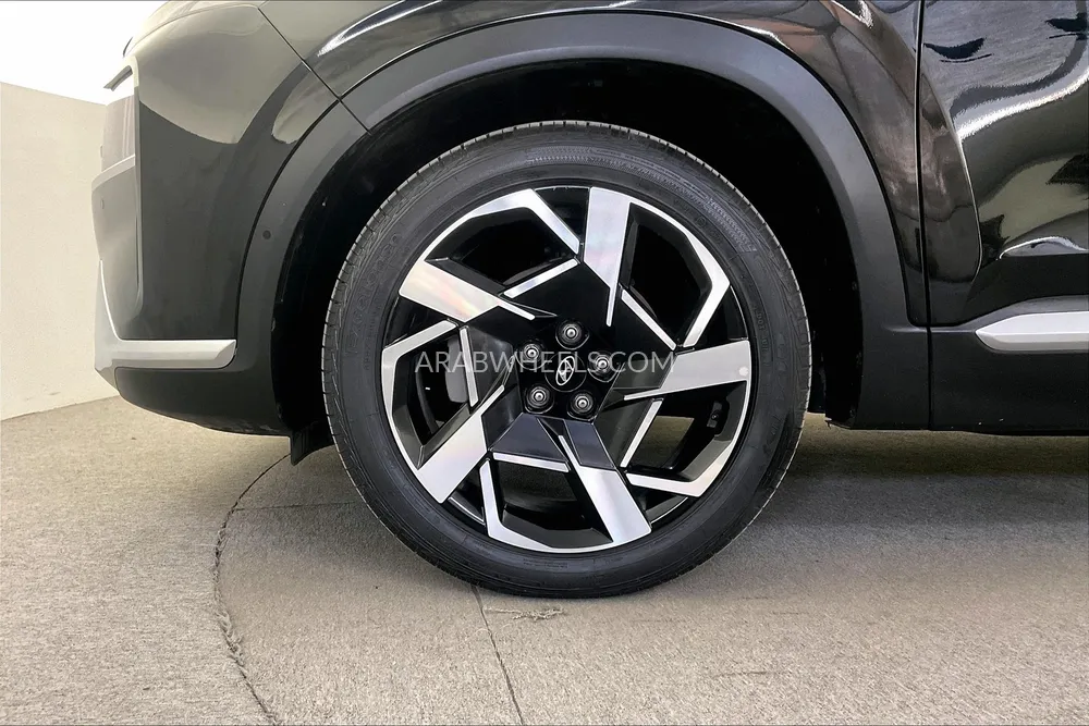 Hyundai Santa Fe 2022 for Sale in Sharjah Image-9