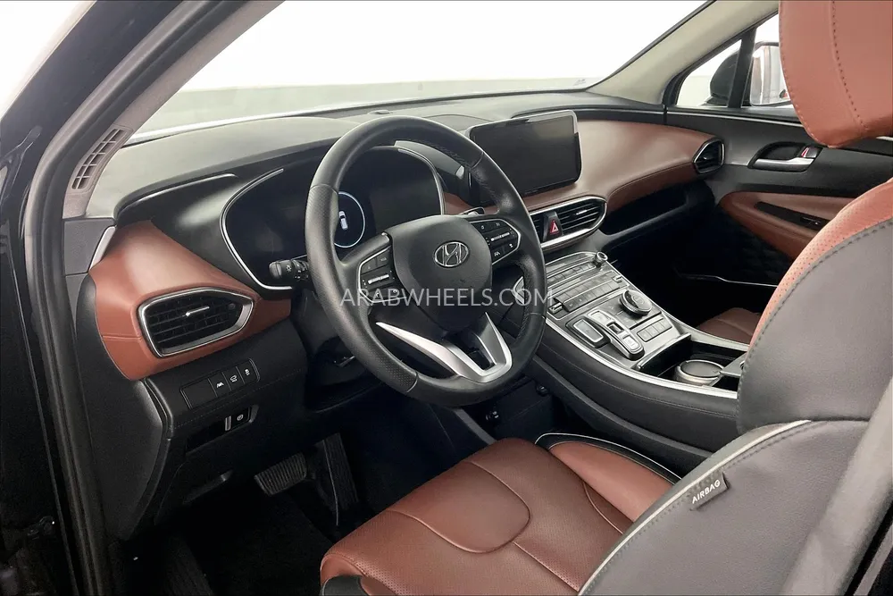 Hyundai Santa Fe 2022 for Sale in Sharjah Image-26