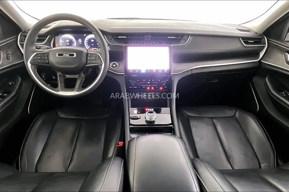 جيب جراند شيروكي إل 2023 for Sale in الشارقة Image-11