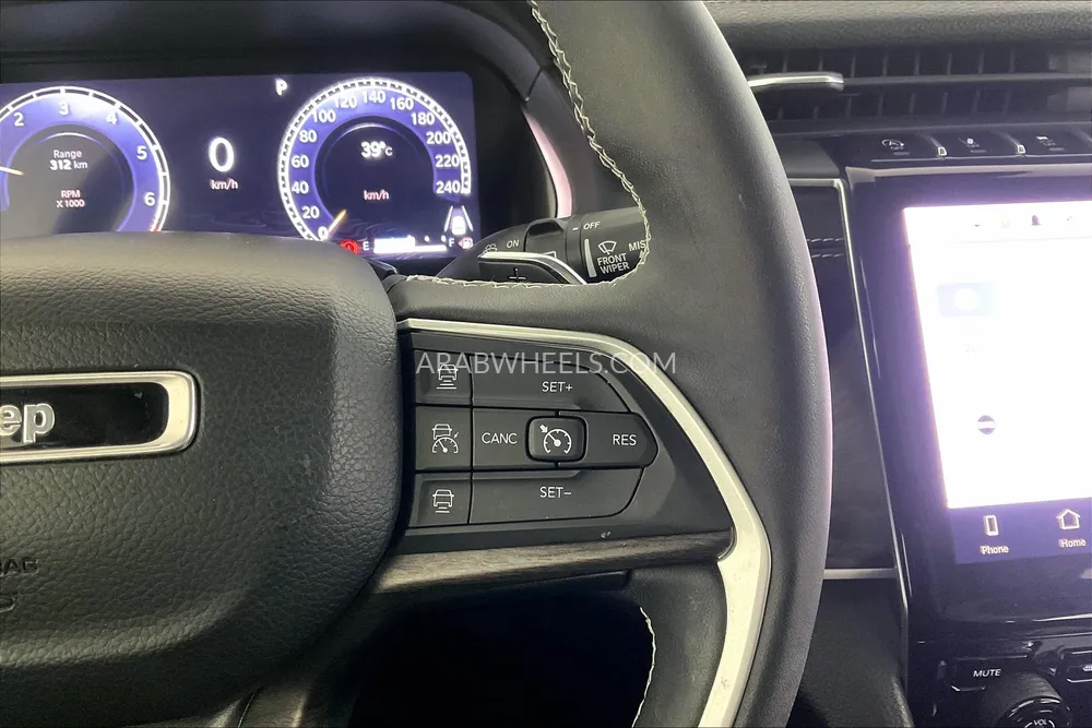 جيب جراند شيروكي إل 2023 for Sale in الشارقة Image-23