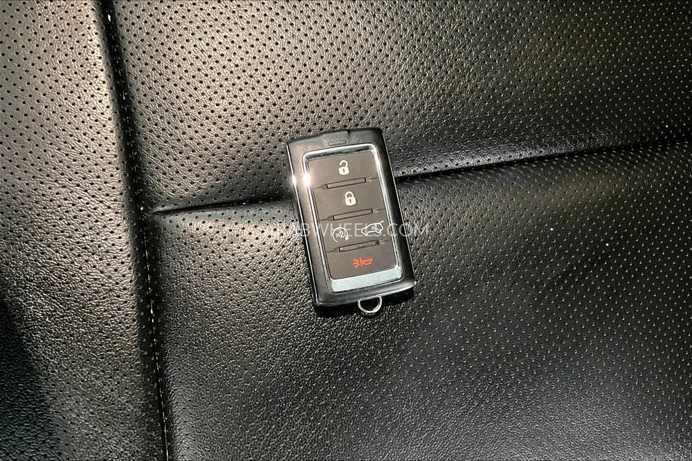 جيب جراند شيروكي إل 2023 for Sale in الشارقة Image-28