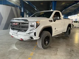 GMC Sierra 5.3L V8 AT4 Crew Cab 2023 for Sale