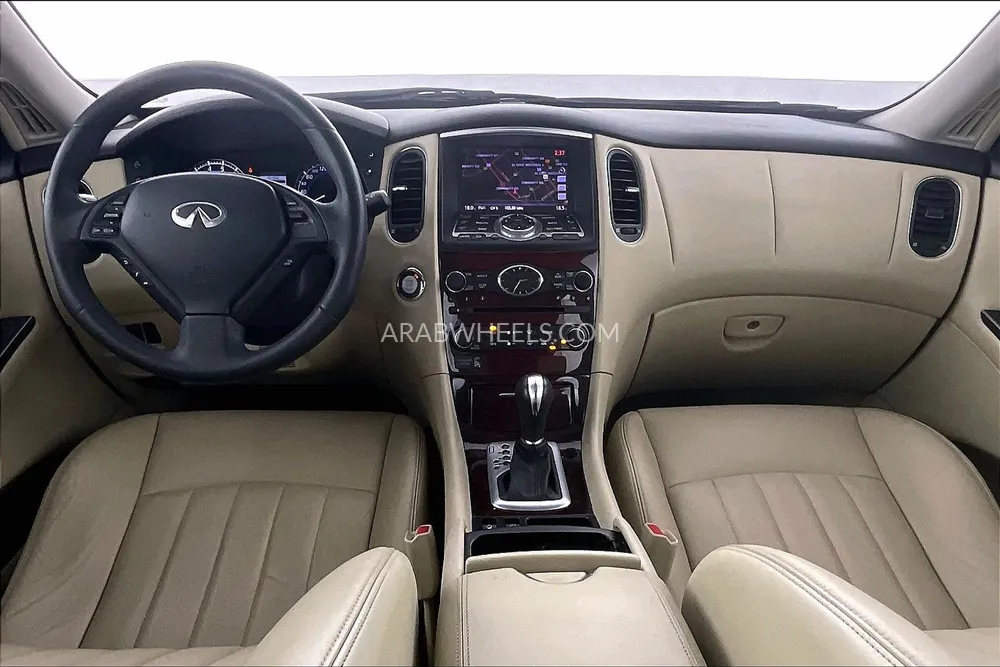 Infiniti QX50 2016 for Sale in Sharjah Image-11