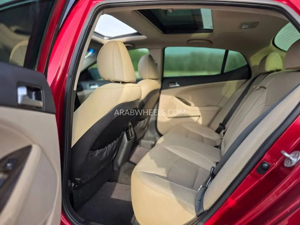 Kia Optima 2012 for Sale in Sharjah Image-13