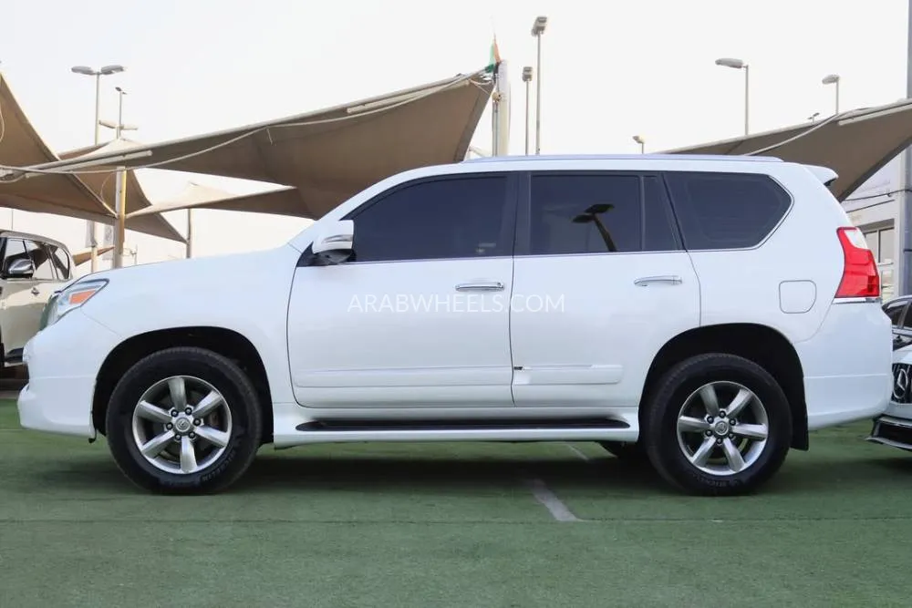 Lexus GX 2013 for Sale in Sharjah Image-4