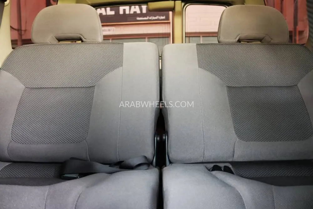Nissan Patrol 2021 for Sale in Sharjah Image-9