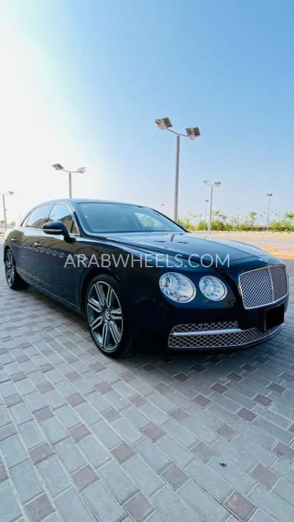 بينتلي فلاينج سبير 2016 for Sale in الفجيرة Image-1